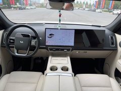 Li Auto L7 2023 Pro - ფოტო 7