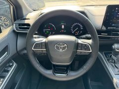Toyota Sienna 2.5L Hybrid Premium Edition - ფოტო 5