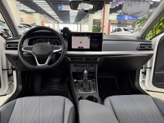 Volkswagen Lavida 2023 1.5L Automatic Five Million Edition - ფოტო 5