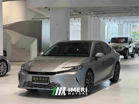 2025 Toyota Camry Hybrid 2.0HG Premium Edition