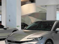Toyota Camry 2024 Hybrid 2.0HG Premium Edition - ფოტო 11