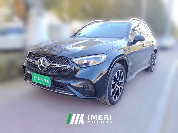 Mercedes-Benz GLC 260 L 4MATIC Luxury 5-Seater