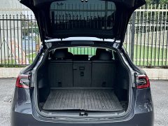 Tesla Model Y Long Range All-Wheel Drive - ფოტო 10