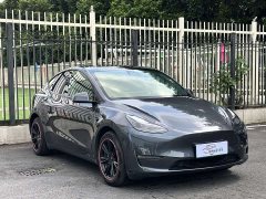 Tesla Model Y Long Range All-Wheel Drive - ფოტო 3