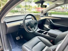 Tesla Model Y Rear-Wheel Drive - ფოტო 10