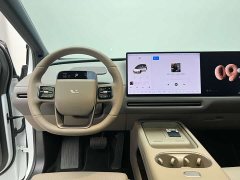 Li Auto i6 Four-Wheel Drive Standard Edition - ფოტო 13