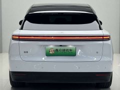 Li Auto i6 Four-Wheel Drive Standard Edition - ფოტო 4
