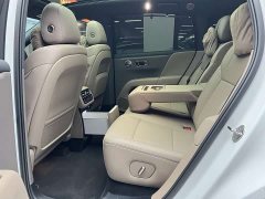 Li Auto i6 Four-Wheel Drive Standard Edition - ფოტო 5
