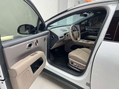 Li Auto i6 Four-Wheel Drive Standard Edition - ფოტო 8