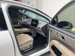 Li Auto i6 Four-Wheel Drive Standard Edition - ფოტო 9