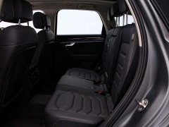 Volkswagen Touareg 2023 3.0TSI Sharp Enjoy Volcanic Rock Painted Sport Edition - ფოტო 16