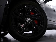 Volkswagen Touareg 2023 3.0TSI Sharp Enjoy Volcanic Rock Painted Sport Edition - ფოტო 18