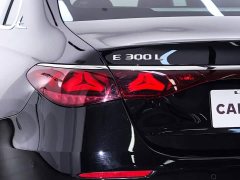 Mercedes-Benz E-Class E 300 L Luxury - ფოტო 11