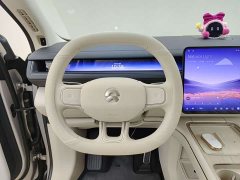 NIO ES8 Six-Seat Executive Signature Edition - ფოტო 19