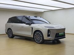 NIO ES8 Six-Seat Executive Signature Edition - ფოტო 4