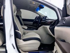 Buick GL8 2023 Land Business Class Comfort Edition - ფოტო 13