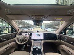 AITO M9 Extended Range Ultra 6-Seater - ფოტო 6