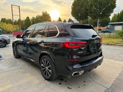 BMW X5 Facelift xDrive 30Li M Sport Premium Package - ფოტო 15