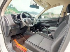 Mitsubishi Outlander 2020 2.0L FWD Comfort 5-Seater - ფოტო 4