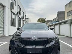 BMW 5 Series 530Li Premier M Sport Package - ფოტო 1