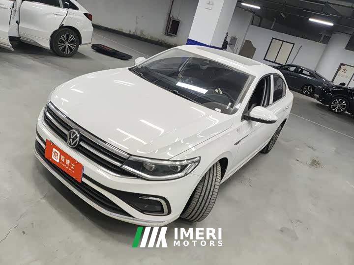 Volkswagen Bora 300TSI DSG Respect Edition