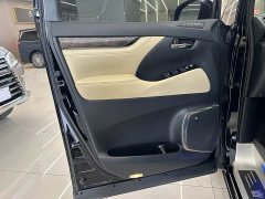 Toyota Vellfire 2021 Crown Hybrid 2.5L HV Premium Edition - ფოტო 7