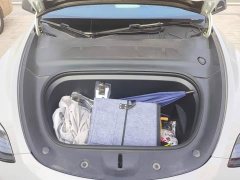 Tesla Model Y Rear-Wheel Drive - ფოტო 10