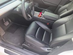 Tesla Model Y Rear-Wheel Drive - ფოტო 9