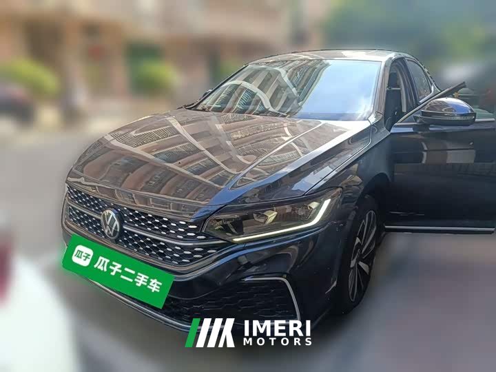 Volkswagen Passat 330TSI Starry Sky Elite - ავტომობილი ჩინეთიდან