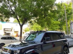 Land Rover Defender Facelift 110 3.0T P400 Dark Edition - ფოტო 2