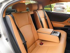 Lexus ES 2022 300h Excellence Edition - ფოტო 15