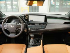 Lexus ES 2022 300h Excellence Edition - ფოტო 16