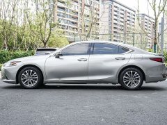 Lexus ES 2022 300h Excellence Edition - ფოტო 7
