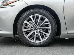 Lexus ES 2022 300h Excellence Edition - ფოტო 8
