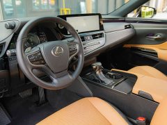 Lexus ES 2022 300h Excellence Edition - ფოტო 9