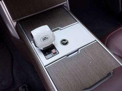 Land Rover Range Rover 2023 3.0L V6 400PS Genesis Extended Wheelbase - ფოტო 19
