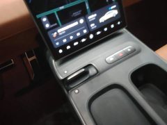NIO ET5 2022 75kWh - ფოტო 16