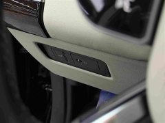 Land Rover Range Rover 3.0 L6 400PS Heritage Extended Wheelbase Classic Edition - ფოტო 20