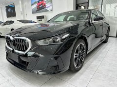 BMW 5 Series Facelift 530Li Premier M Sport Package - ფოტო 1
