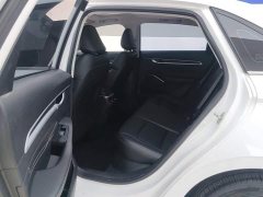 Geely Emgrand 4th Generation 1.5L CVT Luxury - ფოტო 11
