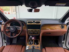 Bentley Bentayga 4.0T V8 - ფოტო 11