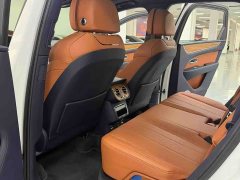 Bentley Bentayga 4.0T V8 - ფოტო 12