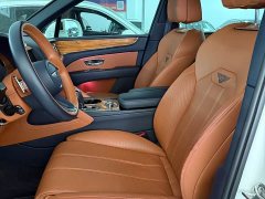 Bentley Bentayga 4.0T V8 - ფოტო 14