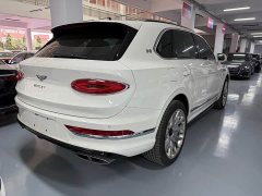 Bentley Bentayga 4.0T V8 - ფოტო 18