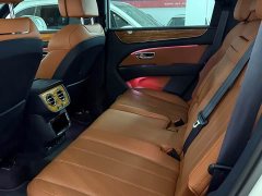 Bentley Bentayga 4.0T V8 - ფოტო 8