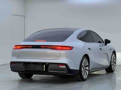 Geely Galaxy E8 665km Rear-Drive Starship Long-Range Edition - ფოტო 9