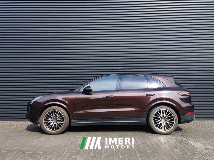 Porsche Cayenne 3.0T Platinum Edition