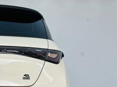 BYD Dolphin 405km Fashion Edition - ფოტო 11