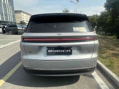 Li Auto i8 Standard Edition - ფოტო 10
