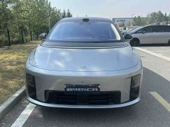 Li Auto i8 Standard Edition - ფოტო 2